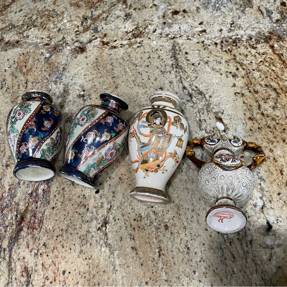 4 mini vases - Picture 6 of 9
